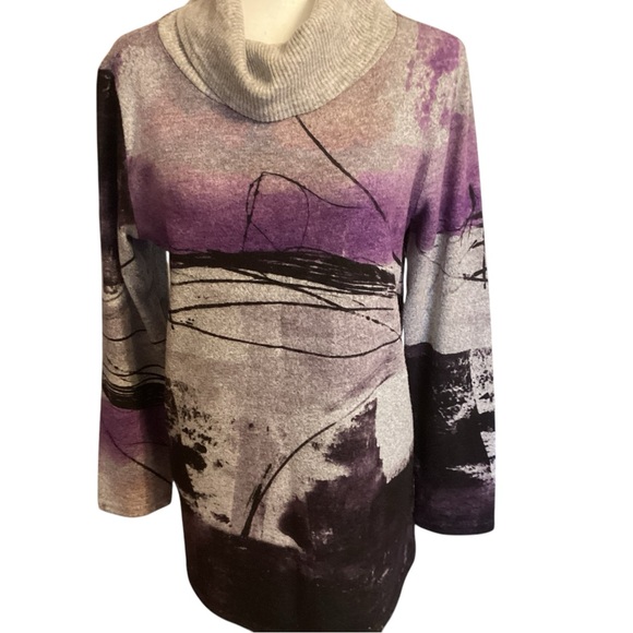 Trisha Tyler abstract cowl neck sweater In Medium - Picture 3 of 5
